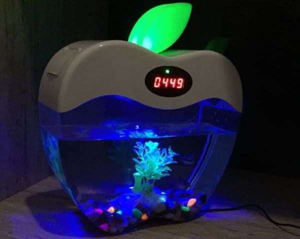 aquarium desktop bentuk apel
